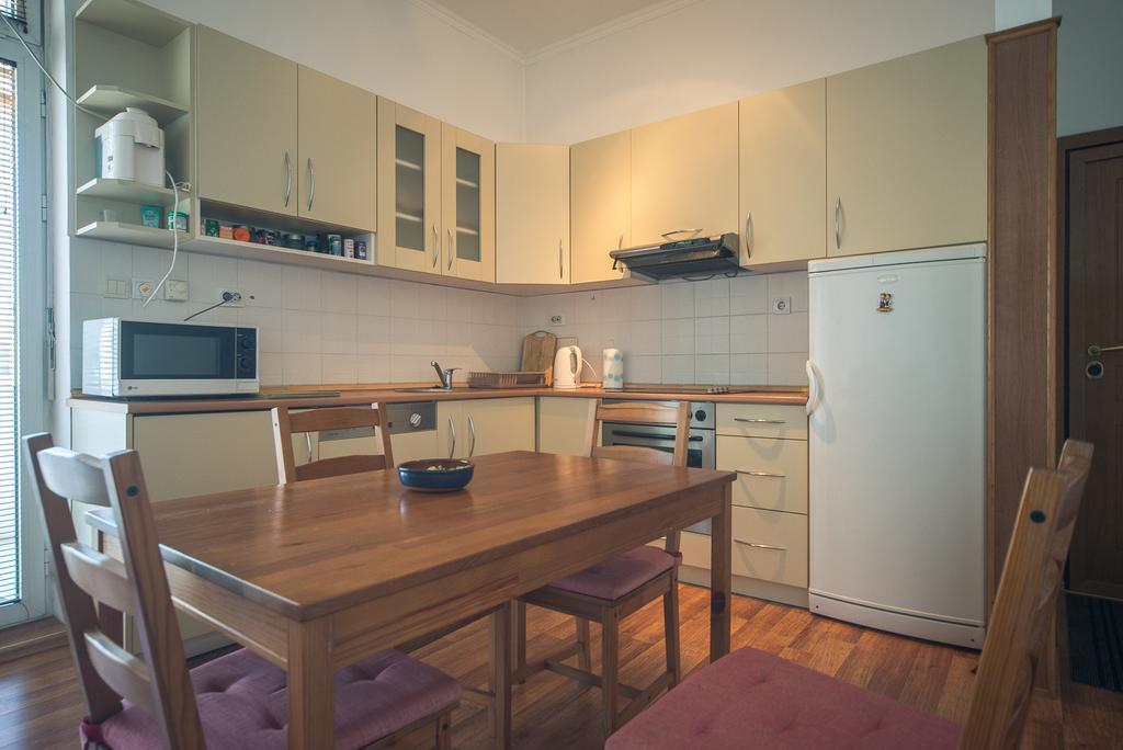 Apartment Kruna Center ポドゴリツァ エクステリア 写真